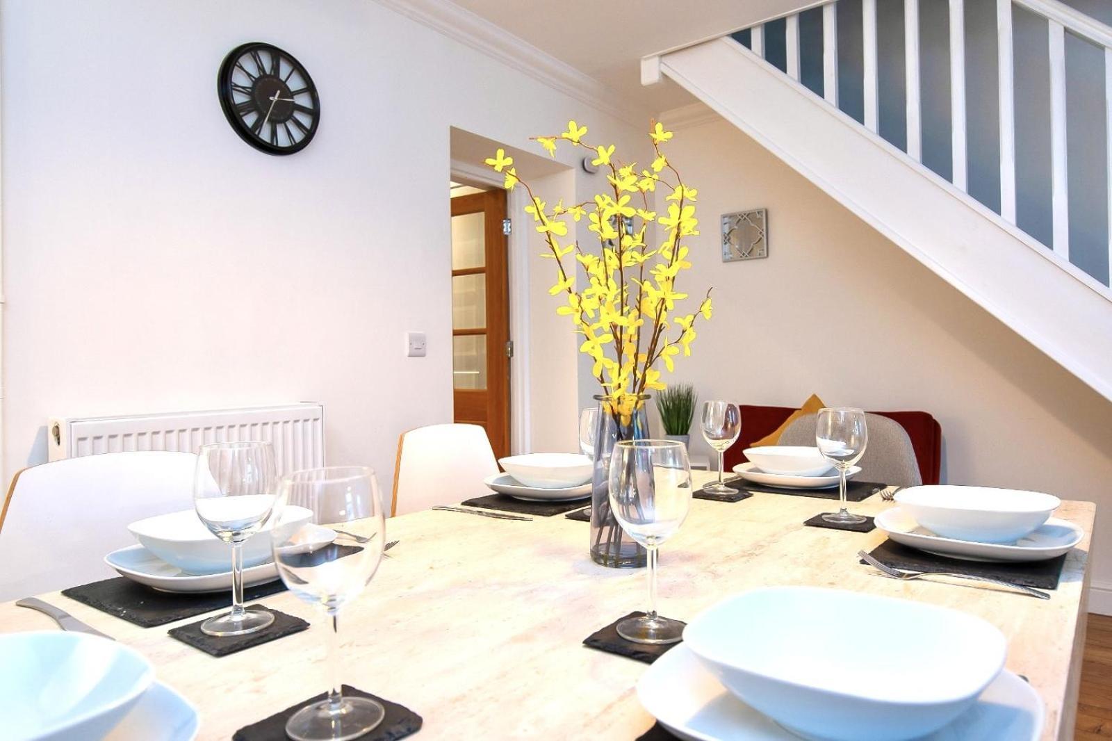 Casa One Hundred - A Beautiful 4 Bed House On The Beach Front Swansea Extérieur photo